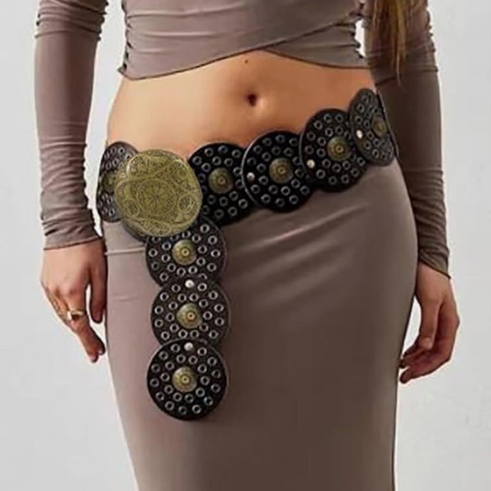 Elegant Black and Gold Women's Belt - Western